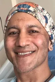 Karan Veer Mehra Ask Help to Actor Vibhu Raghave Fights Stage 4 Colon Cancer8