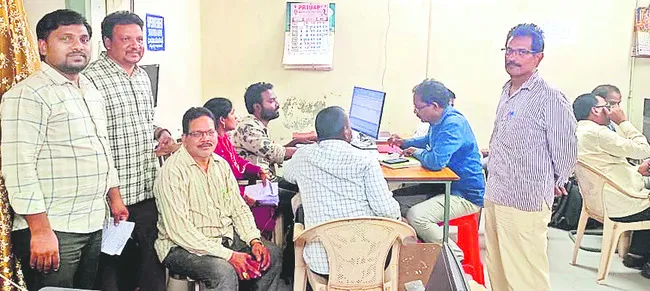 రీ స్ట్రక్చర్ లెక్క తేలేనా?