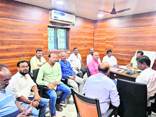 అద్దె తగ్గింపునకు అంగీకారం 