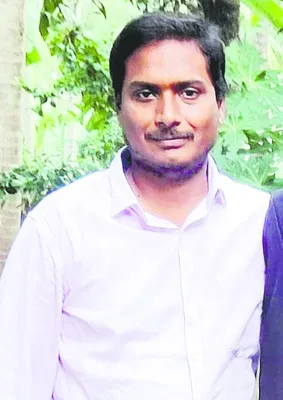 వాహనం ఢీకొని వ్యక్తి మృతి