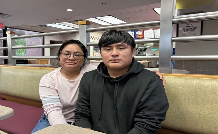 USA citizen held by ICE despite judge seeing birth certificate5