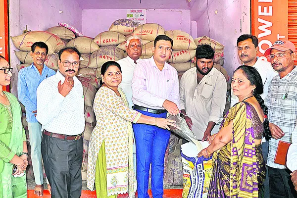 సన్నబియ్యం వచ్చినయ్‌