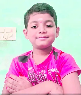 పాముకాటుతో బాలుడి మృతి