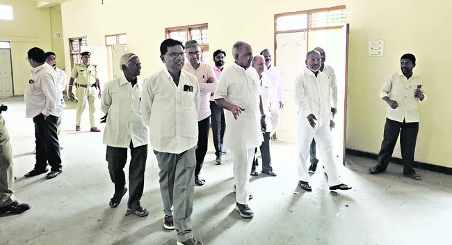 కర్ణాటక సంఘానికి  నూతన భవనం నిర్మిస్తాం 