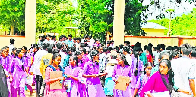‘పది’ంతల ఆనందం