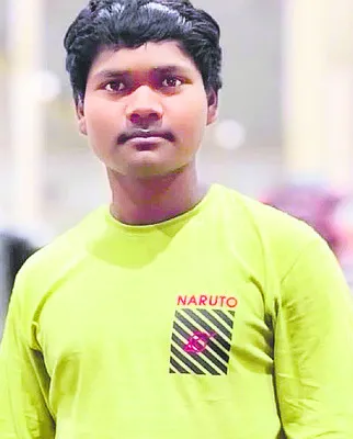 విద్యుదాఘాతంతో కార్మికుడు మృతి