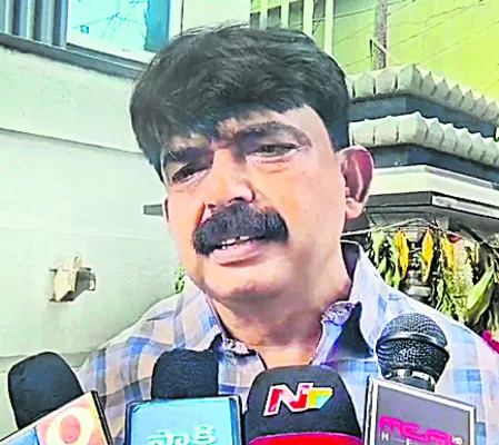 బెదిరేది లేదు.. వైఎస్సార్‌ సీపీని వీడేది లేదు