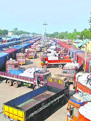 చరిత్ర తిరగరాసిన  రైల్వే డివిజన్‌ 