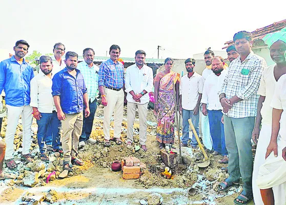 ఇందిరమ్మ డిజైన్లపై నిరుత్సాహం