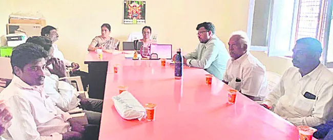 పెరుమాళి పీఏసీఎస్లో దర్యాప్తు