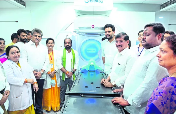 క్యాన్సర్‌ ఆస్పత్రిలో కార్పొరేట్‌ స్థాయి సేవలు 