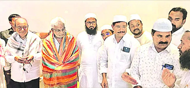 వైవీ సుబ్బారెడ్డిని కలిసిన ముస్లింలు 