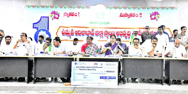 అభివృద్ధి పనుల్లో అలసత్వం ఉపేక్షించం