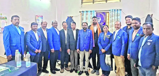 అక్రమార్కులకు శిక్ష పడాలి