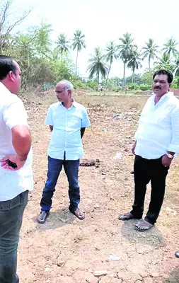 మా రొయ్యను మేమే అమ్ముకుంటాం 