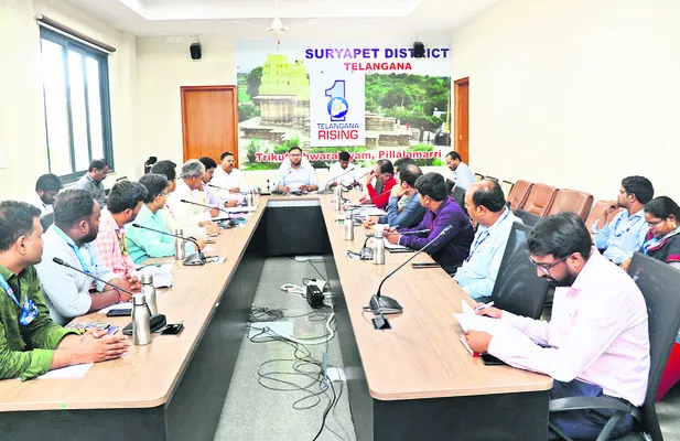అర్హులకు రుణసాయం అందించాలి