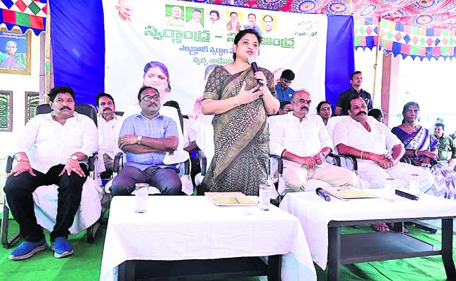 రొయ్యను మేమే అమ్ముకుంటాం