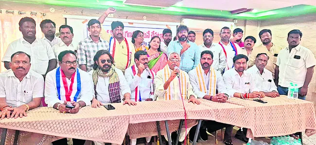 హక్కుల సాధనే లక్ష్యం 