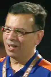 Dravid Heartbroken As Goenka Jumps Out Of Seat On LSG Last Ball Win Video12