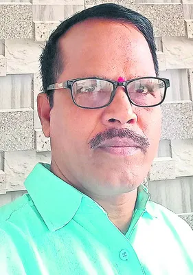 ప్రభుత్వ పాఠశాలలకు విద్యార్థుల తాకిడి