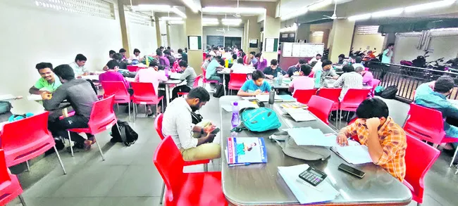 ఉమ్మడి విశాఖ జిల్లాలో 1,139 పోస్టులు