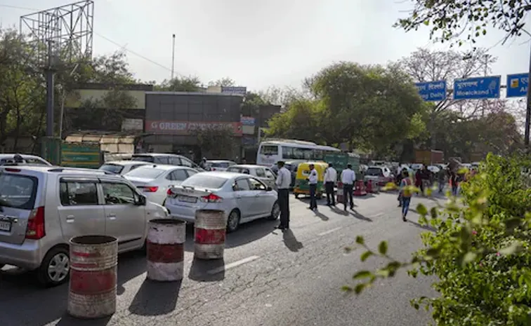 Vehicles In Delhi That Dont Display Colour Coded Fuel Stickers To Be Penalised