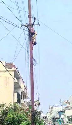 బైక్‌తో ఢీ.. వ్యక్తి మృతి 
