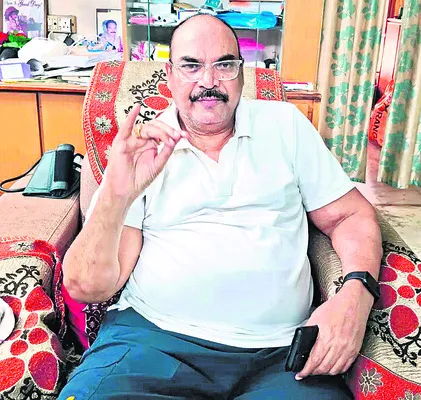 తిరుపతి రూరల్‌ తహసీల్దార్‌పై.. క్రిమినల్‌ కేసు నమోదు చే