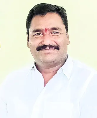 ●వైఎస్‌ స్థానాన్ని ఏమీ చేయలేరు 
