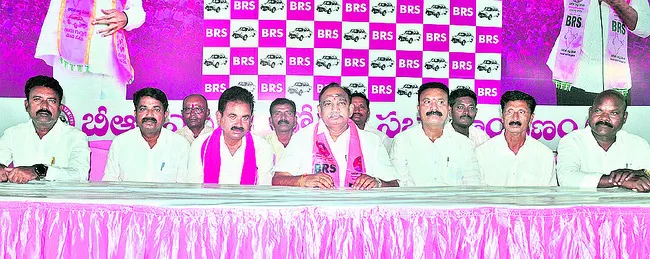 రైతుల సహకారంతోనే రజతోత్సవ సభ