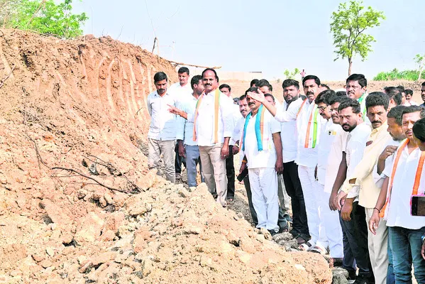 సభ పేరుతో పంట పొలాలు ధ్వంసం
