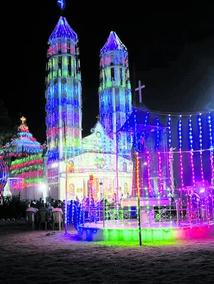 వార్షికోత్సవానికి ‘శుభవార్త’ ముస్తాబు