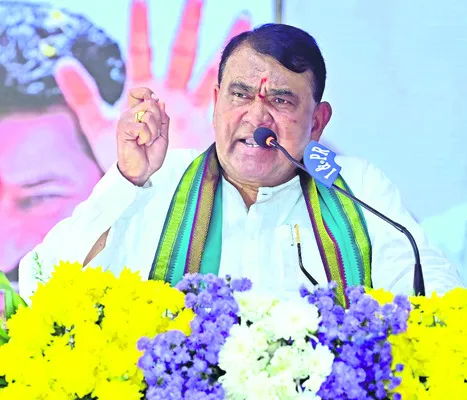 రైతులు తలెత్తుకుని తిరిగే రోజు రావాలి
