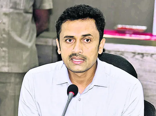 బాల్య వివాహాలు అరికట్టాలి : కలెక్టర్