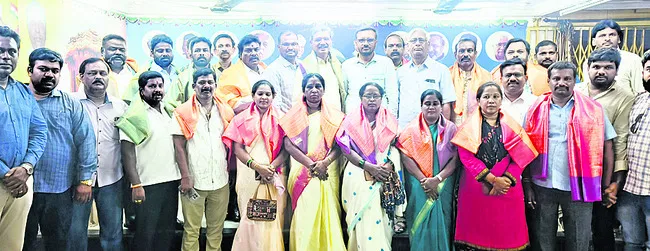 అందరి కృషితో బళ్లారికే కేంద్ర కార్యాలయం
