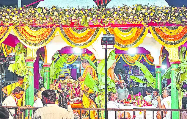 పోషకా