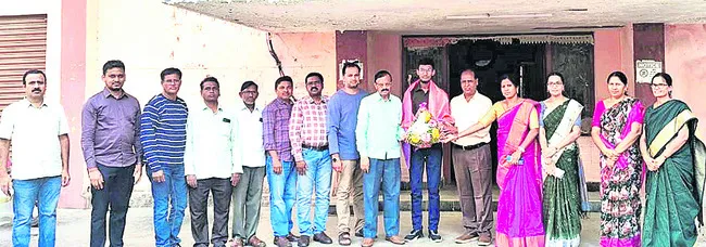 ‘సర్కారు’ విద్యార్థుల సత్తా