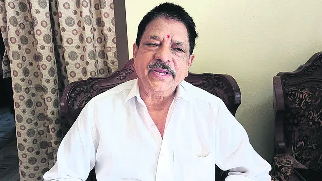 ఉప్పు రైతులను ప్రభుత్వం ఆదుకోవాలి