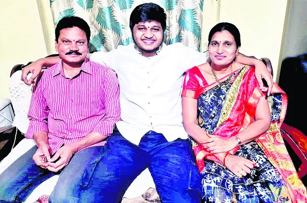 సివిల్స్లో మెరిసిన రత్నాలు