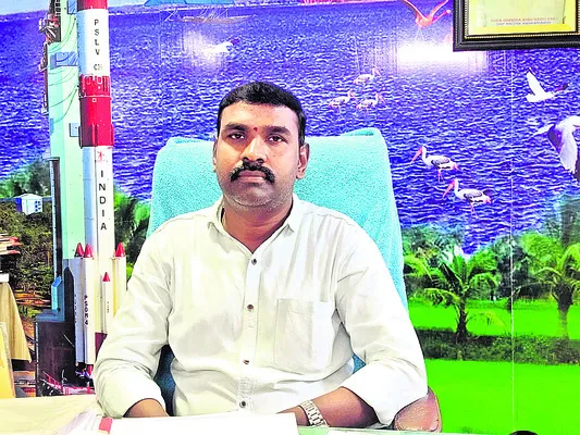 ప్రాథమిక పాఠశాలల్లో పూర్తిస్థాయిలో వసతులు