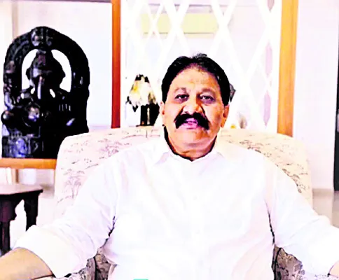 ఉద్దేశ పూర్వకంగానే డీఎస్పీపై ఎమ్మెల్యే వరద ఆరోపణలు 