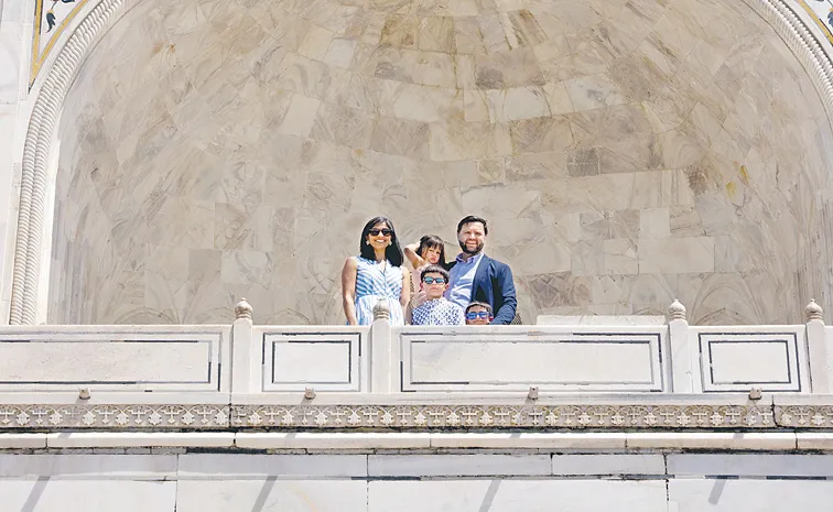 USA Vice-President J D Vance visited the Taj Mahal