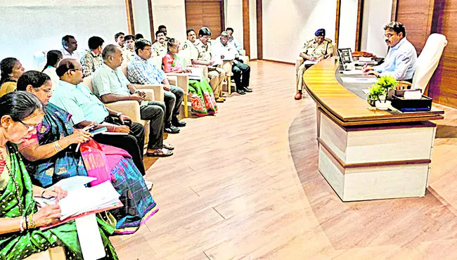 గంజాయి, డగ్స్‌ రవాణాపై ఉక్కుపాదం 