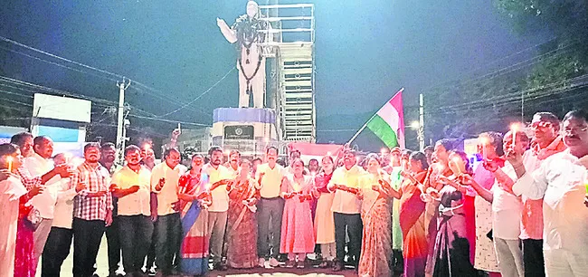 ఉగ్రదాడికి నిరసనగా శాంతి ప్రదర్శన 