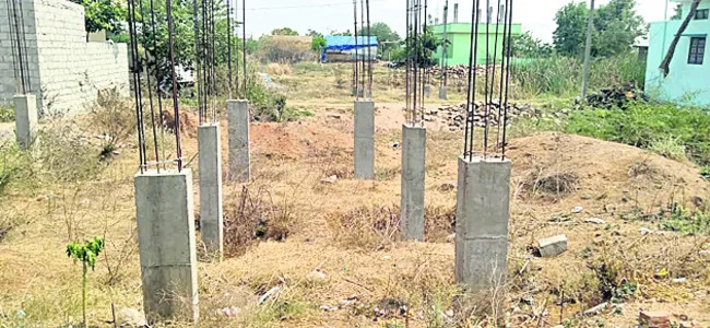 డబ్బుల్ అందవేమి?