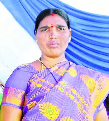 మతిస్థిమితం లేని  మహిళ ఆత్మహత్య
