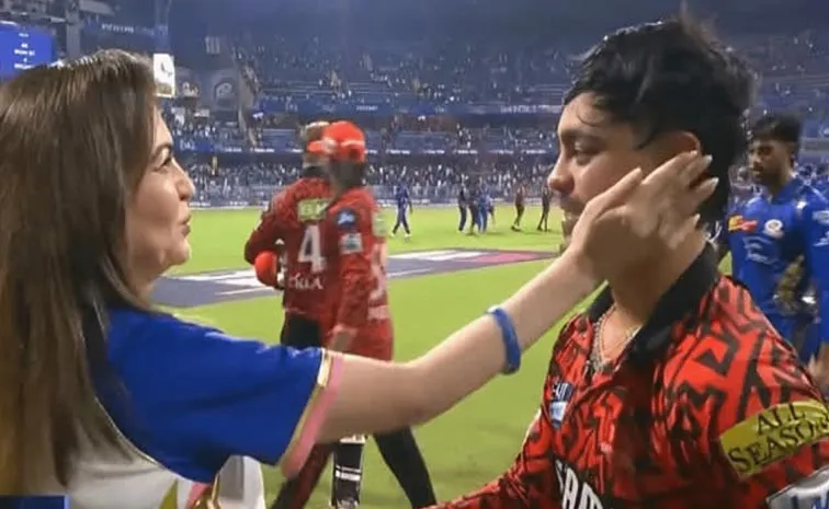 IPL 2025: SRH Fans Tear Into Ishan Kishan Bizarre Dismissal In SRH Vs MI Match