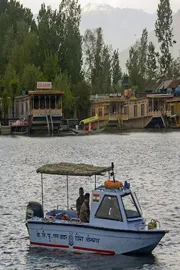 90percent Tourist Bookings For Kashmir Cancelled9