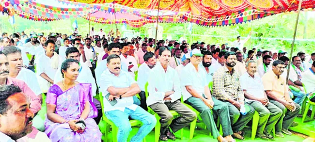 ● సూపర్‌సిక్స్‌ పేరిట జనం చెవిలో పువ్వులు పెట్టారు ● జి