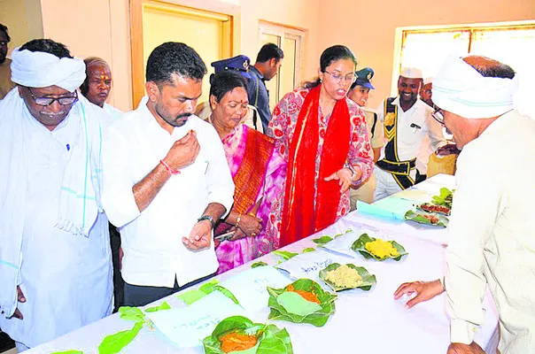 ఆదివాసీ వంటలకు డిమాండ్‌